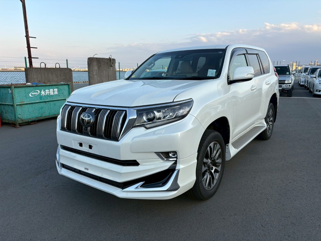 TOYOTA LAND CRUISER PRADO TX-LTD 2023 - Image 3