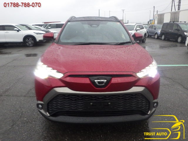 TOYOTA COROLLA CROSS Z LEATHER PACKAGE 2024 WINE RED - Image 2